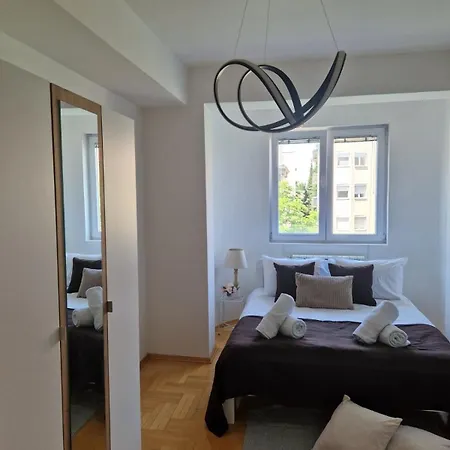 Apartment Kamche Lux