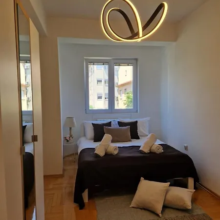 Kamche Lux Apartment *