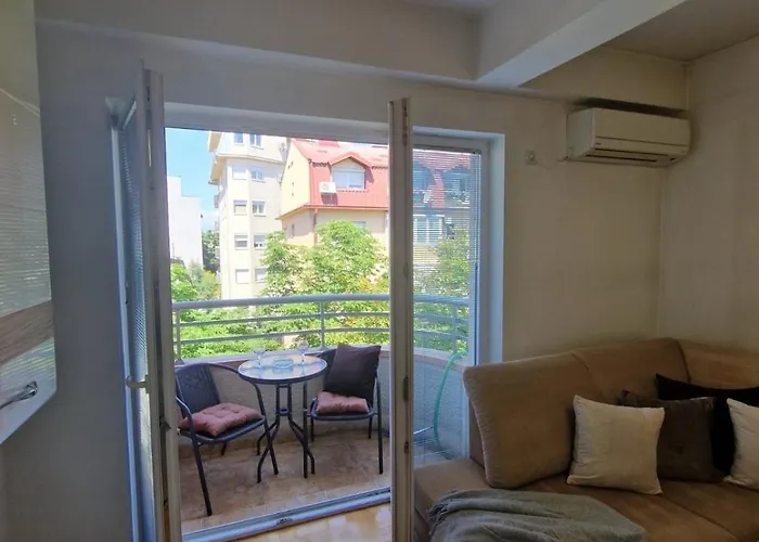 Apartment Kamche Lux *